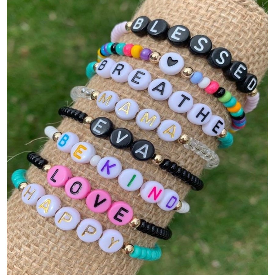 Clementoni Crazy Chic Message Bracelets – apyrankių kūrimo rinkinys - Image 6